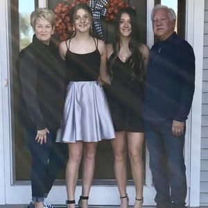 Meet your Posher, Debbie